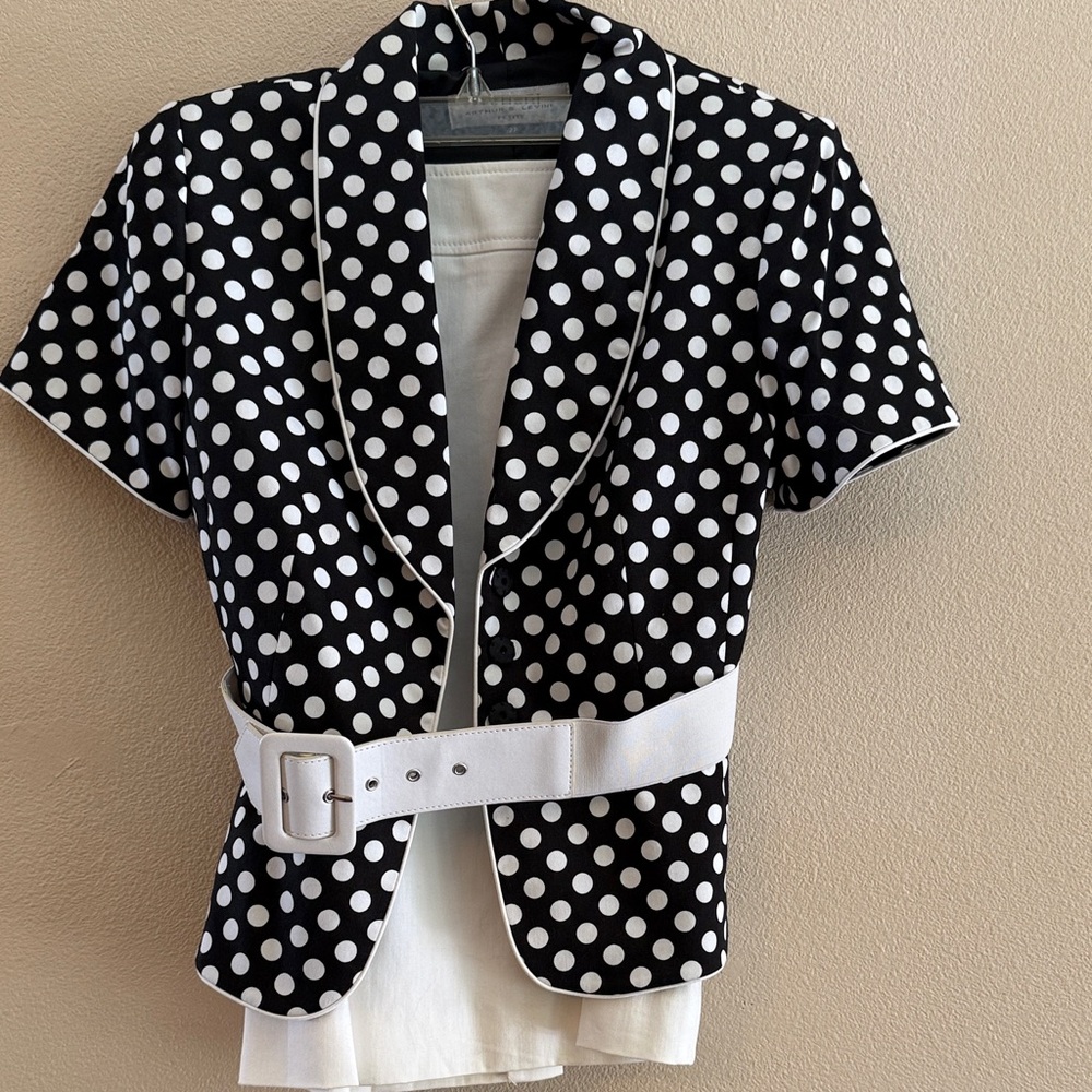 T Tahari Black and White Polka Dot Blazer with Belt